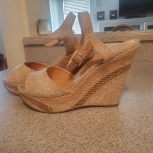 Women's Wedge Shoe